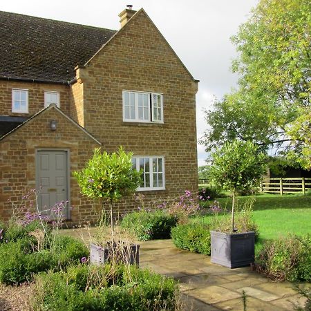 Moreton Pinkney Weston Hill Farm Bed & Breakfast エクステリア 写真