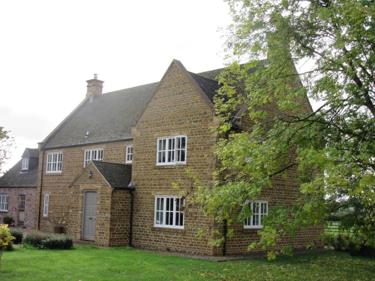 Moreton Pinkney Weston Hill Farm Bed & Breakfast エクステリア 写真